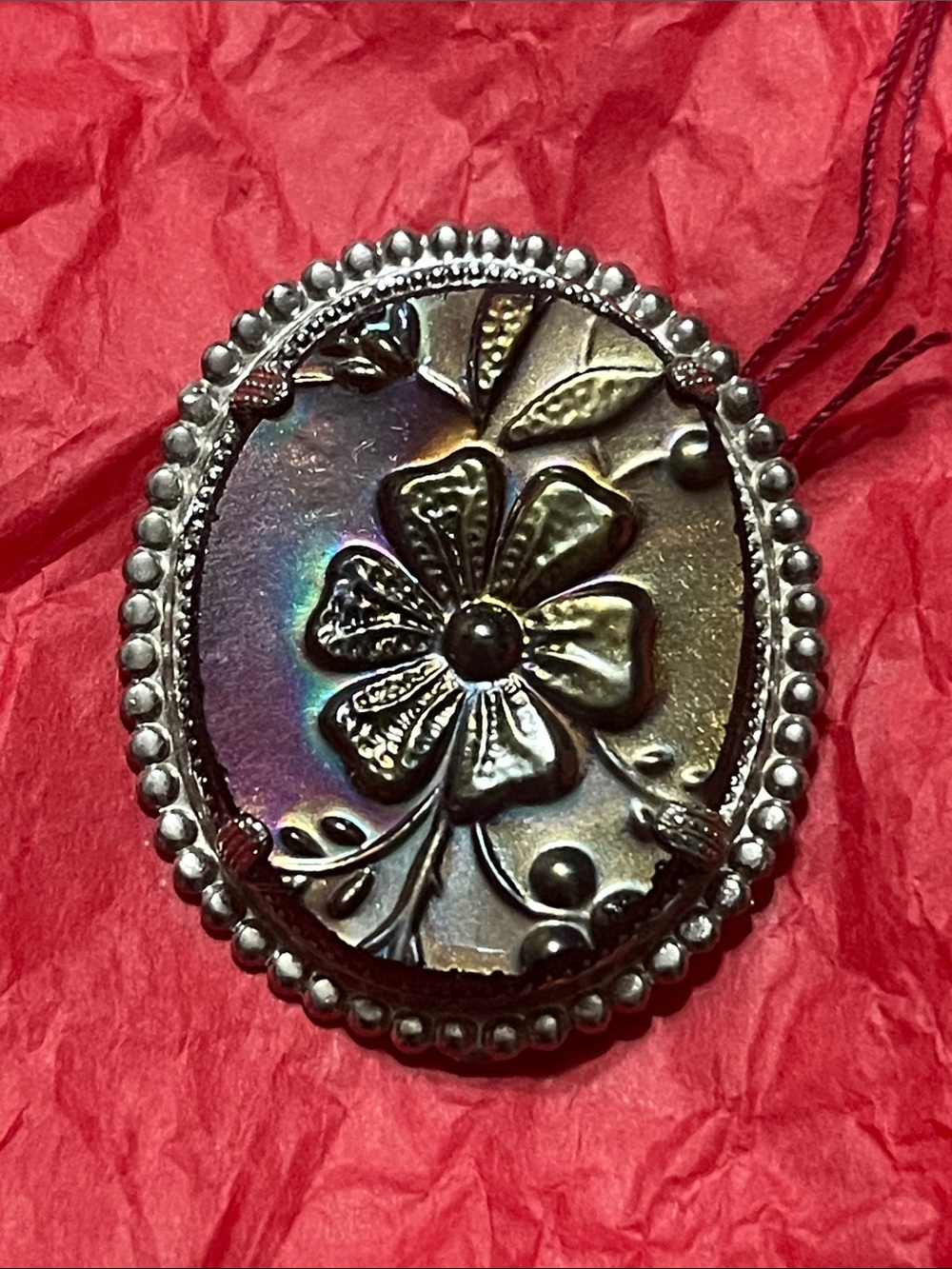 Iridescent Floral Oval circus glass Pendant Necklace - Unbranded